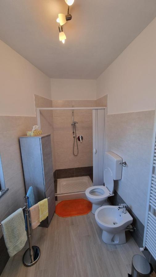 Appartement Ca Ed Giuanoto à Santo Stefano Belbo Extérieur photo