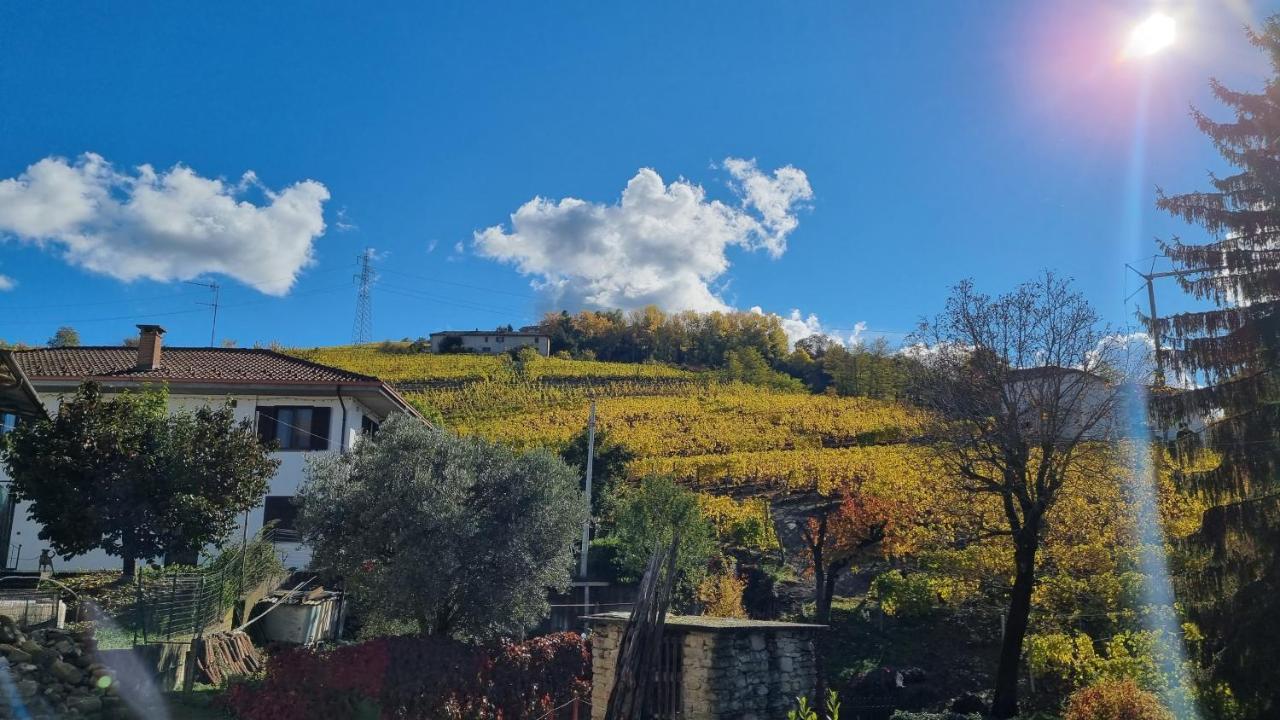 Appartement Ca Ed Giuanoto à Santo Stefano Belbo Extérieur photo